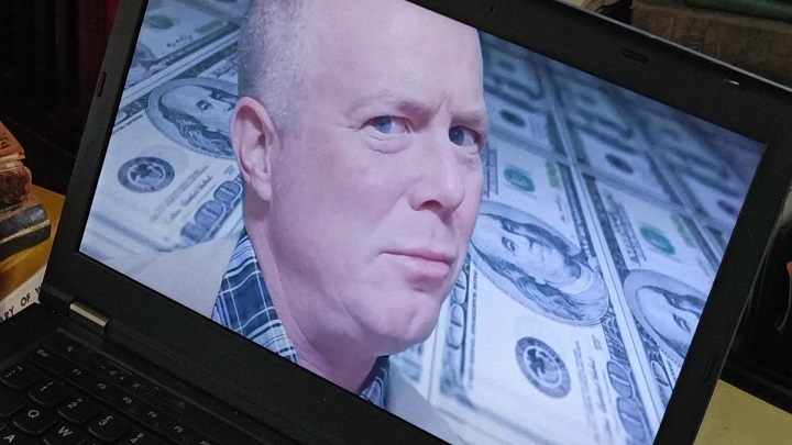 The Mystery of Dipyramidion